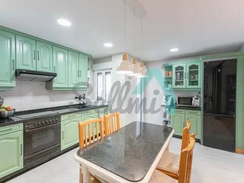 Piso de 93 m² en Siero