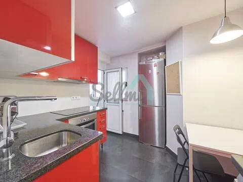 Piso de 85 m² en Oviedo