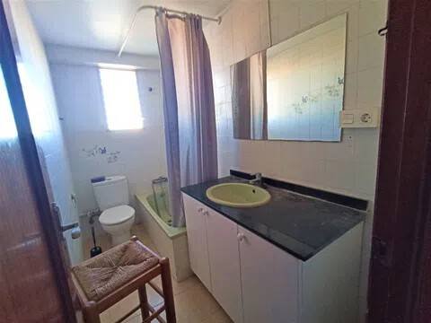 Zimmer 190 m², Valencia
