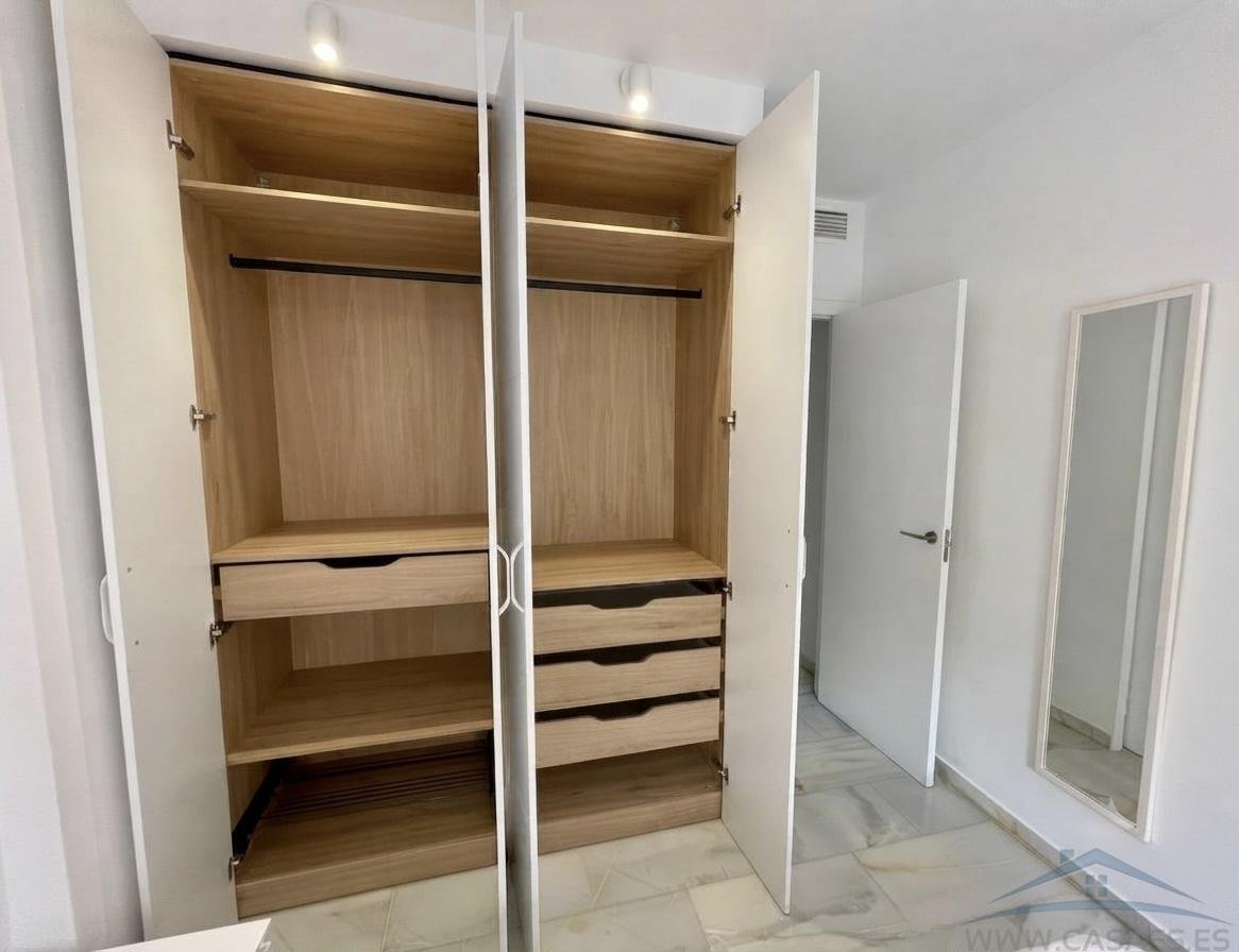 Piso de 135 m² en Roquetas de Mar