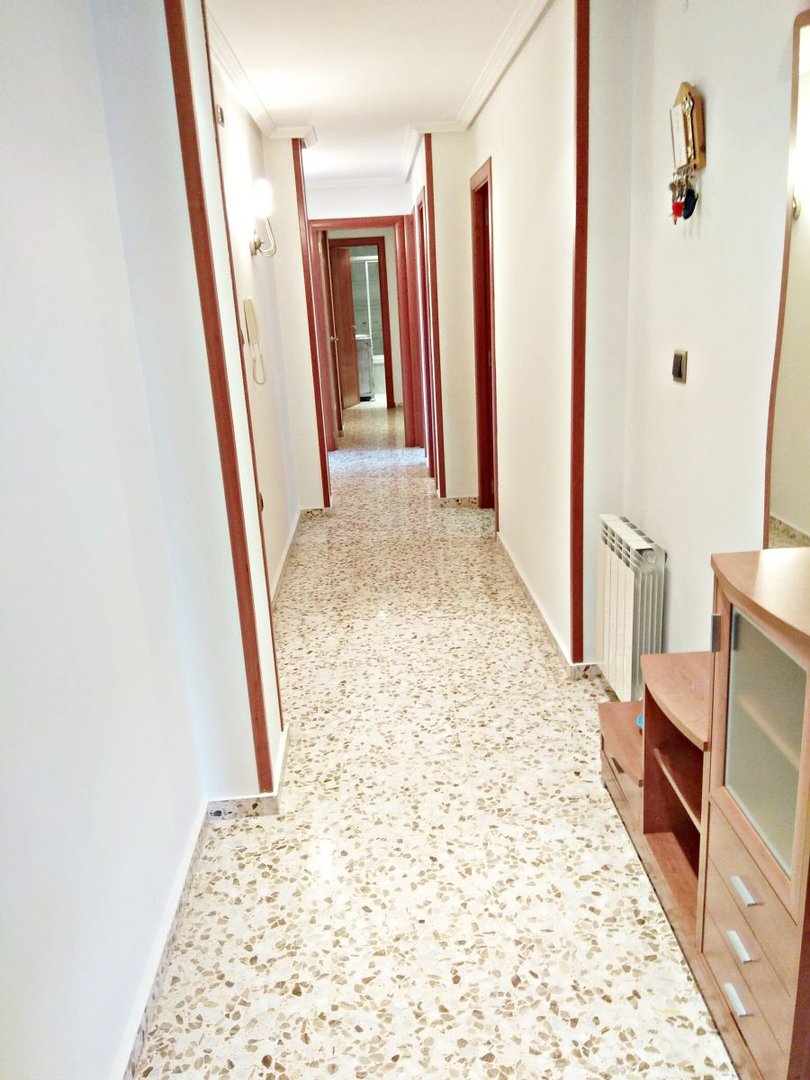 Piso de 95 m² en Jaén
