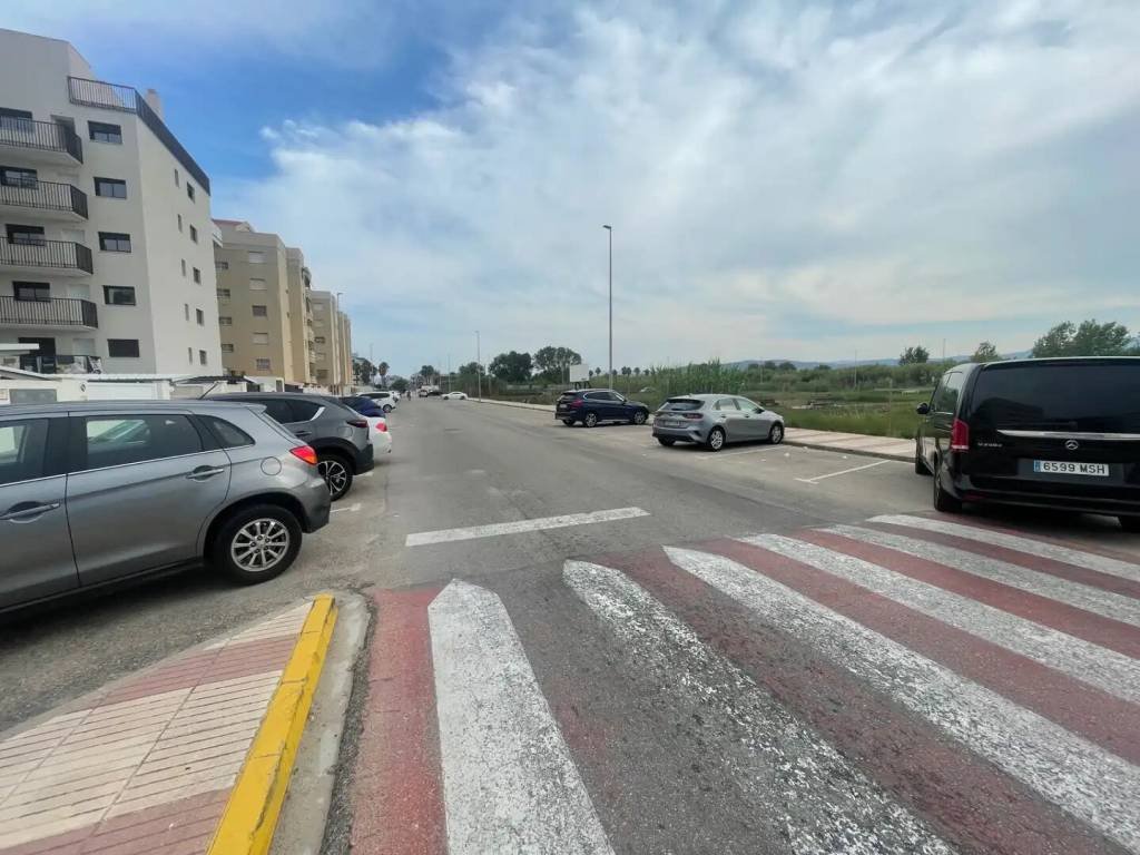 Piso de 80 m² en Daimuz