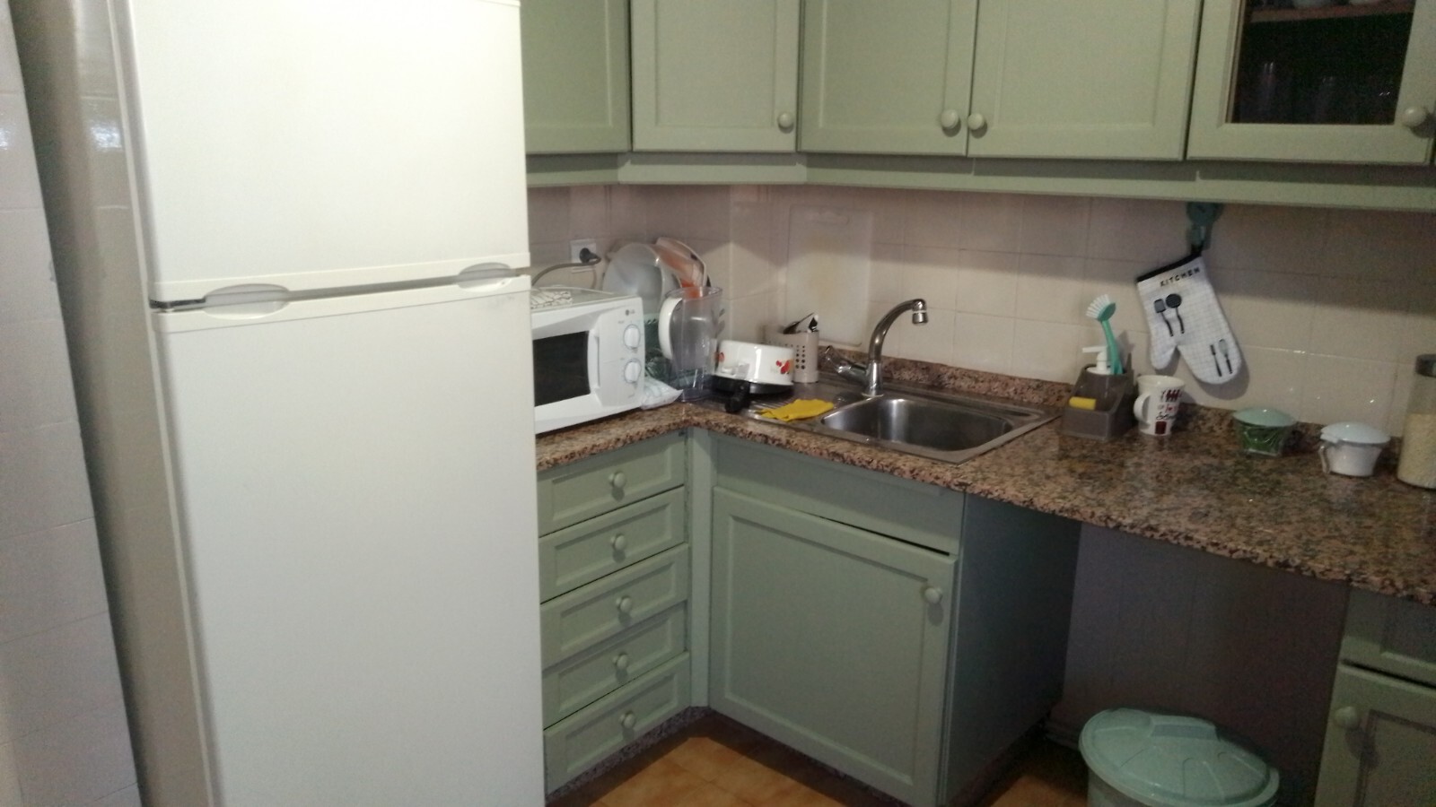 Habitación 100 m², Alicante