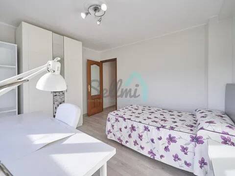 Piso de 115 m² en Oviedo