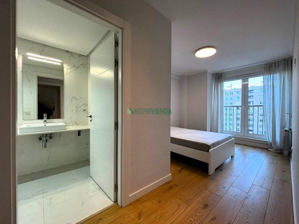 Appartement 87 m² à Vigo