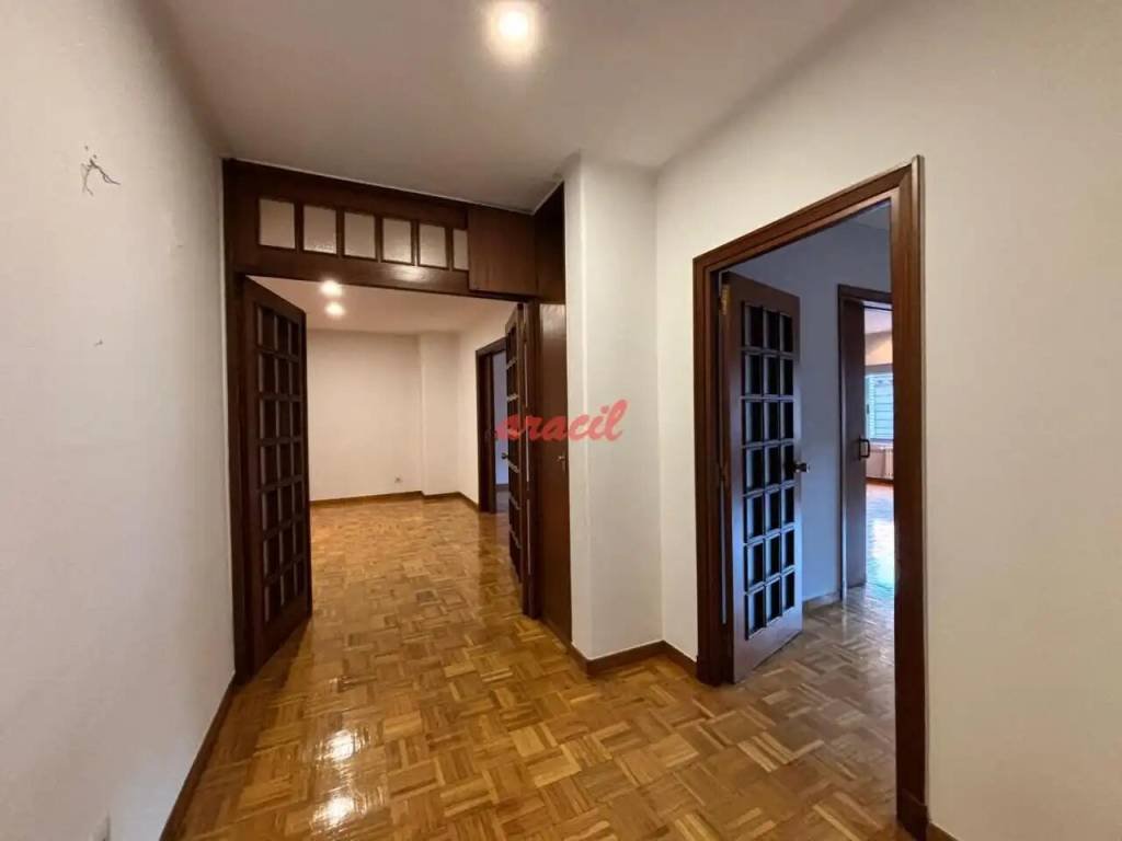 Piso de 267 m² en Ourense