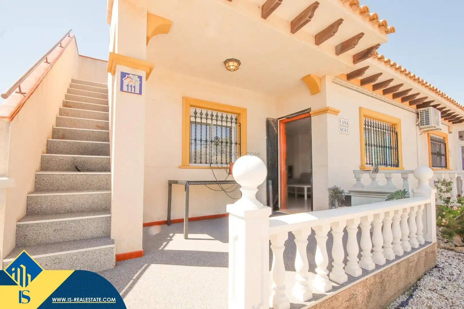 Casa de 61 m² en Orihuela