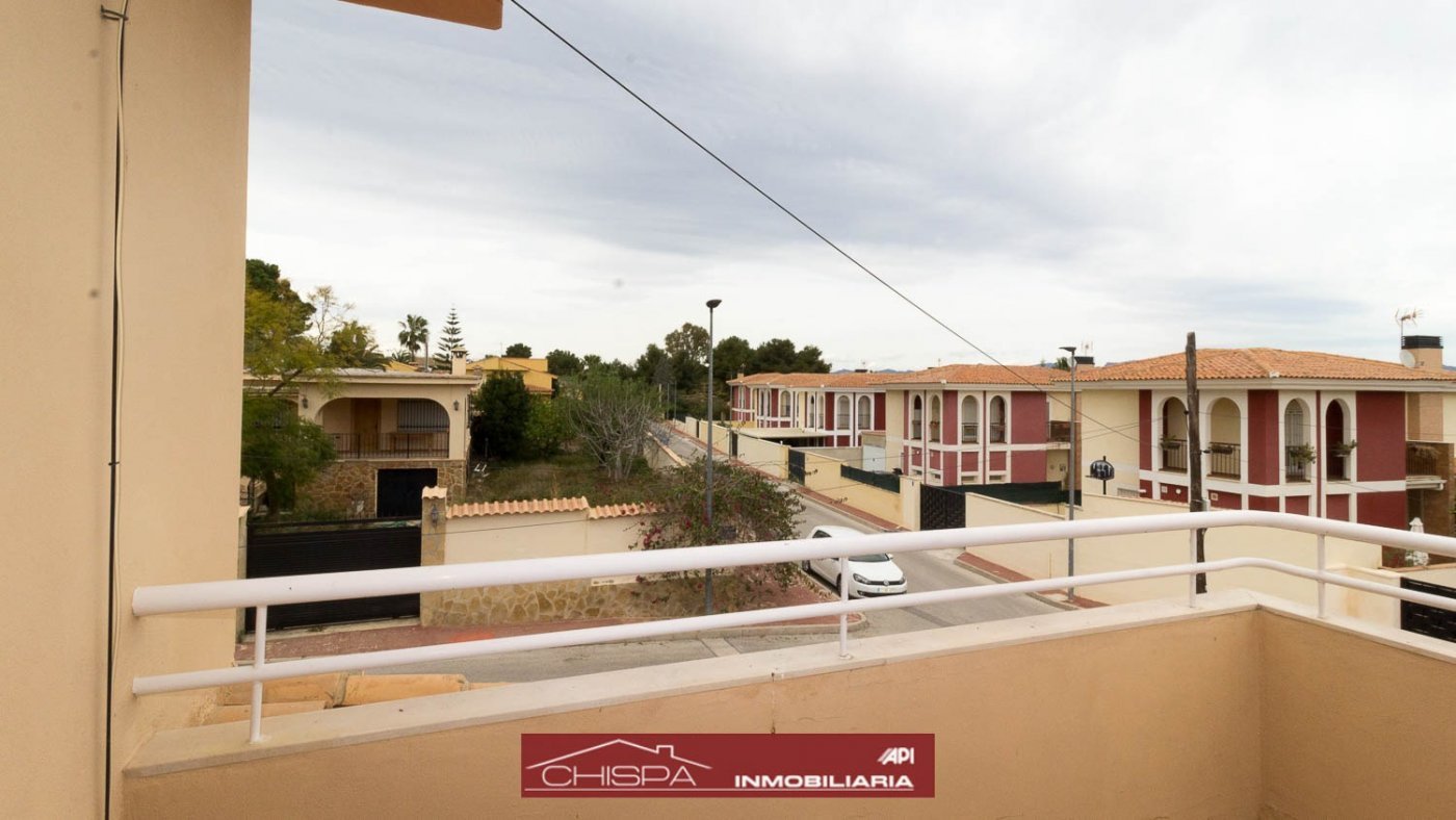 Casa de 176 m² en Bétera