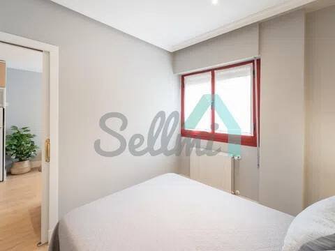Piso de 43 m² en Oviedo
