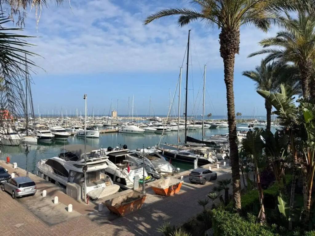 Piso de 180 m² en Callosa de Segura