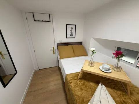 Room for rent, Madrid