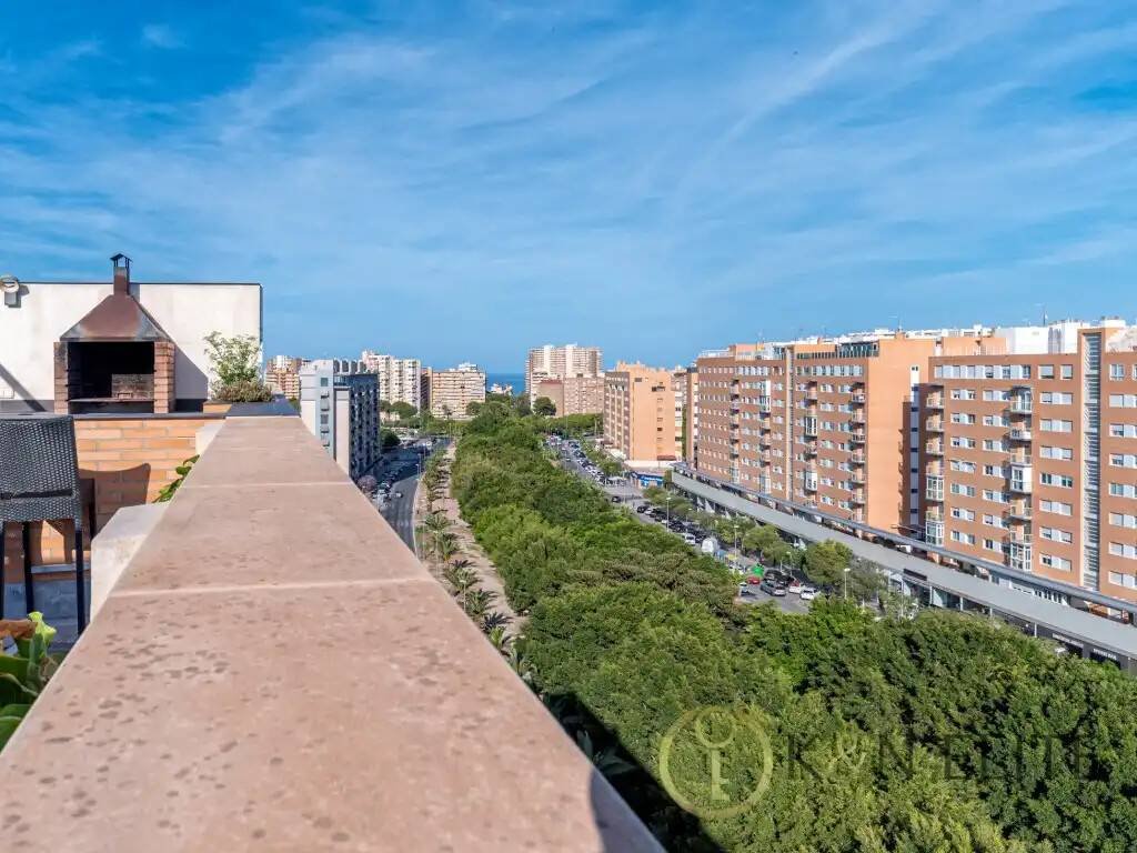 Pis de 135 m² a Alacant