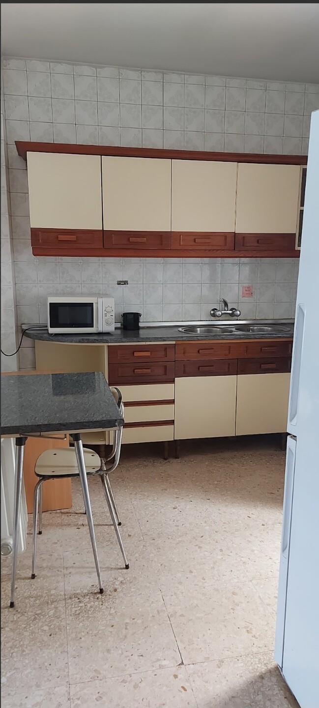 Habitación 130 m², Granada