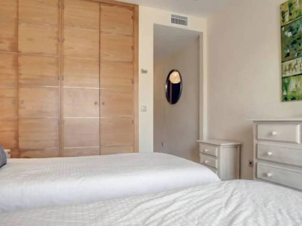 Casa de 340 m² en Estepona
