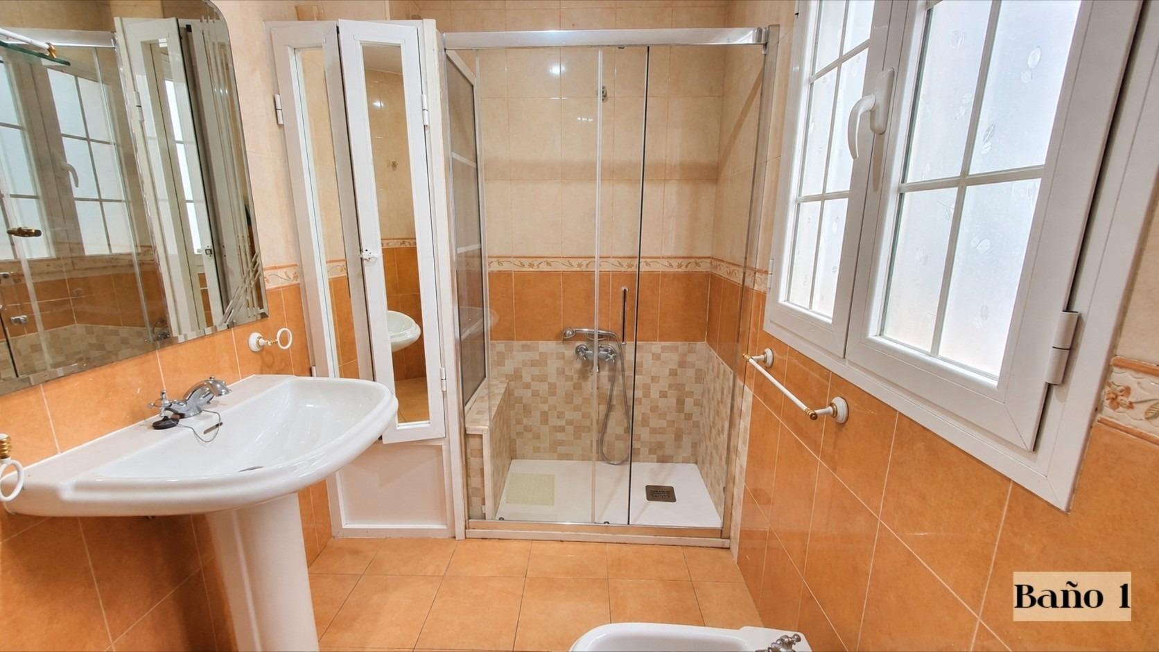 Habitación 127 m², Granada