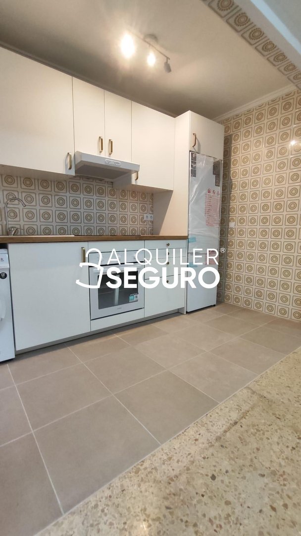 Flat 80 m² in Gilet