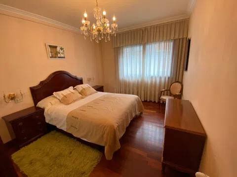 Piso de 103 m² en Santiago de Compostela