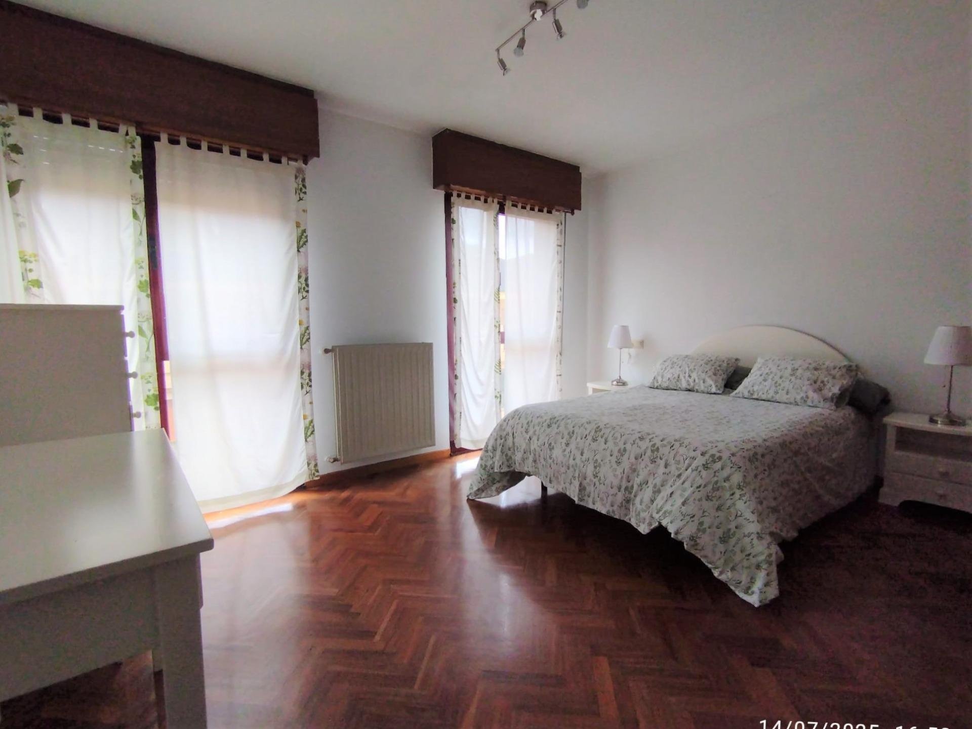 Piso de 82 m² en Oviedo