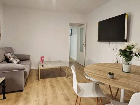 Habitación 130 m², Alicante