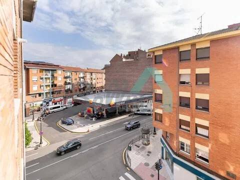 Habitación 82 m², Oviedo