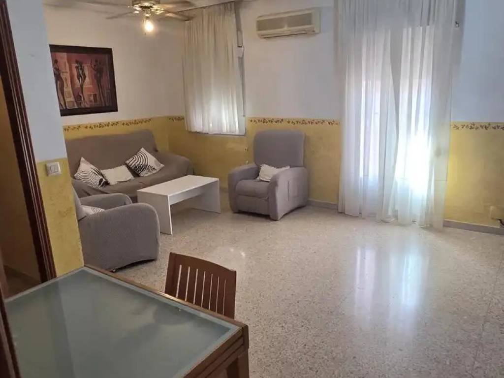 Piso de 94 m² en Jaén