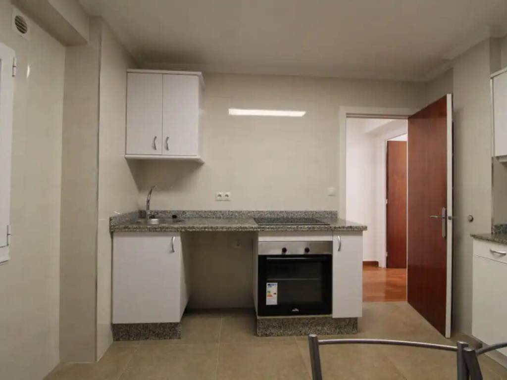Piso de 80 m² en Gijón