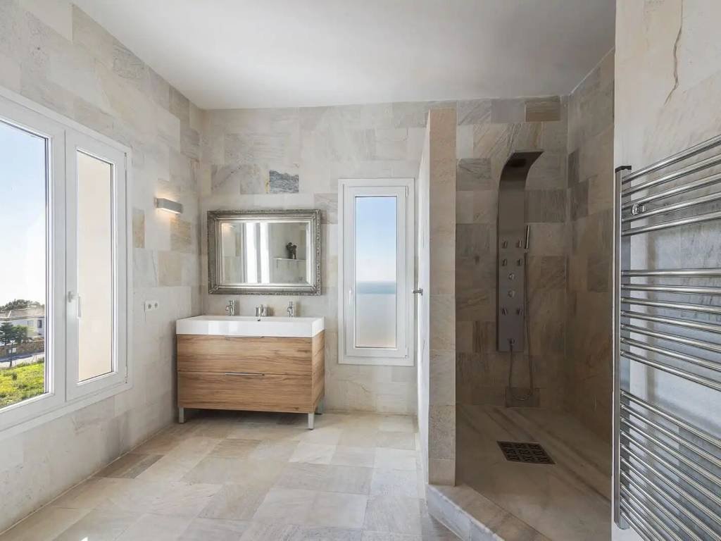 Casa de 640 m² en Manilva
