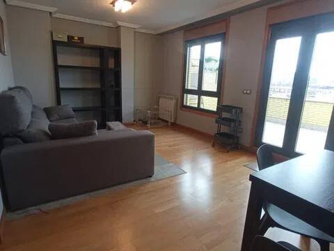 Piso de 93 m² en Oviedo