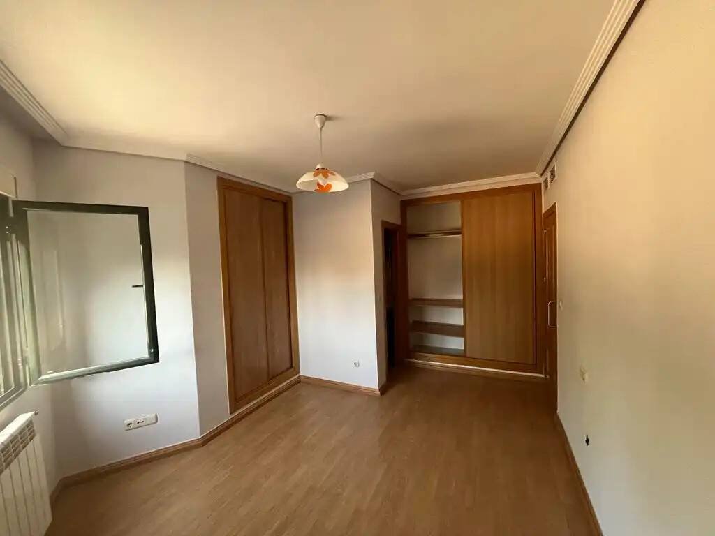 Casa de 260 m² en Albacete