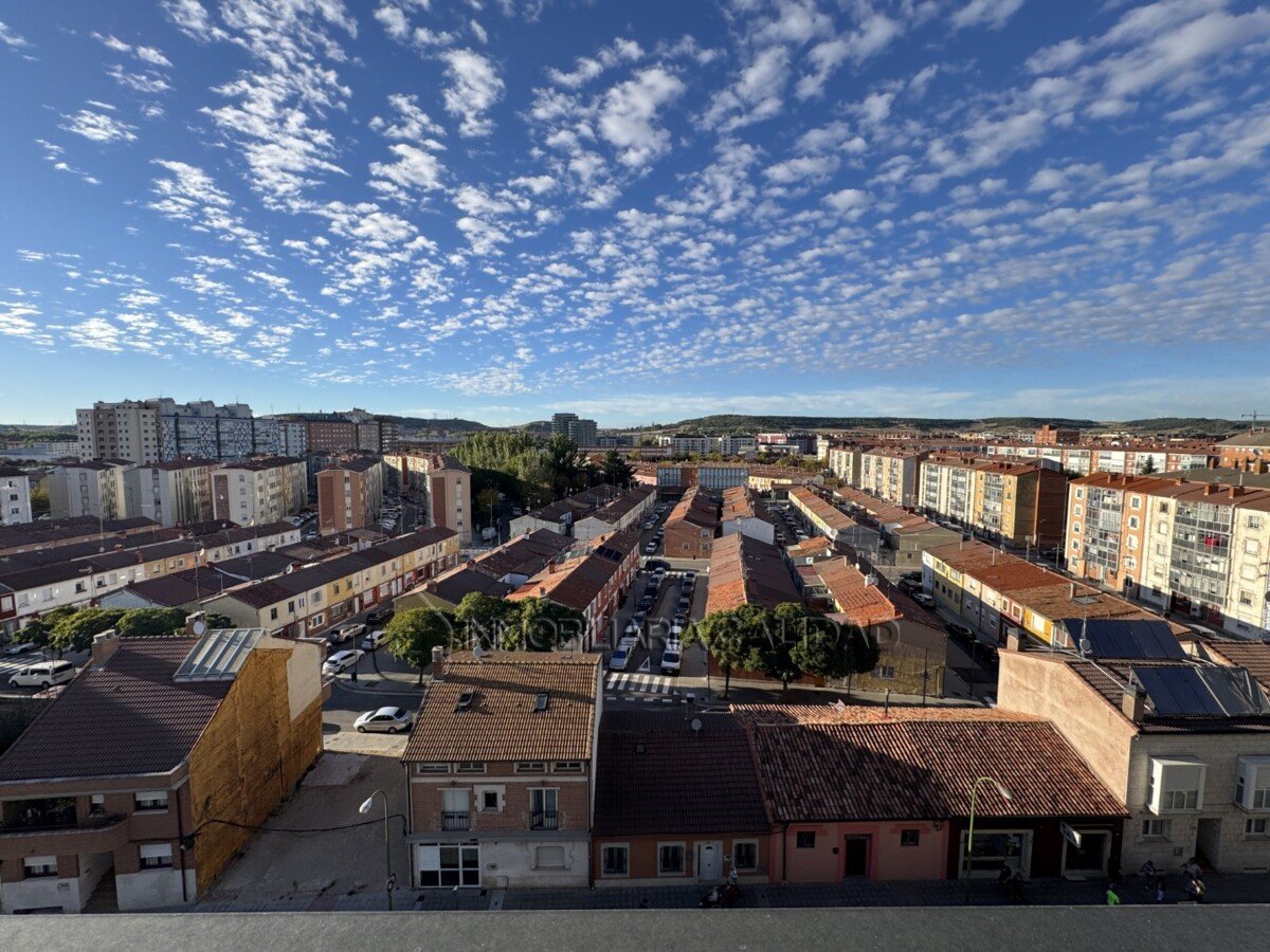 Pis de 70 m² a Burgos