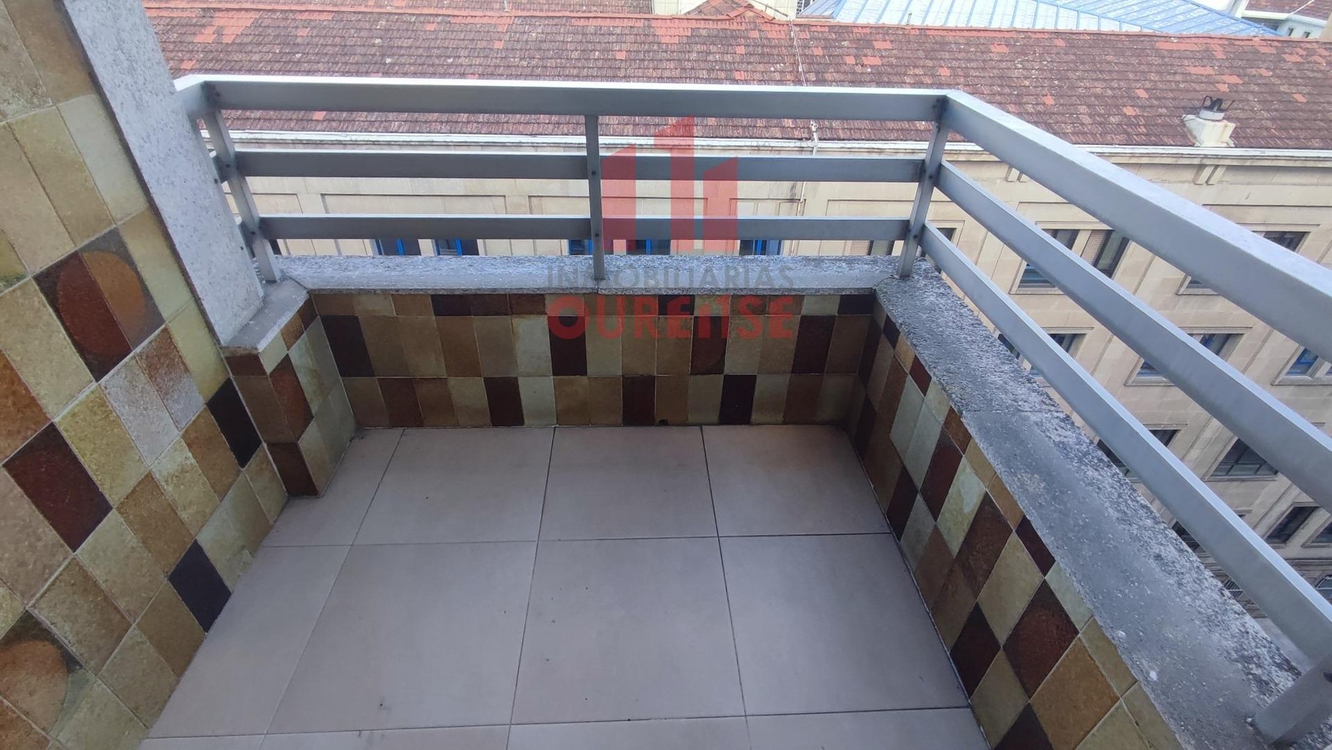 Piso de 85 m² en Ourense