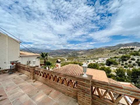 House 187 m² in Almuñécar