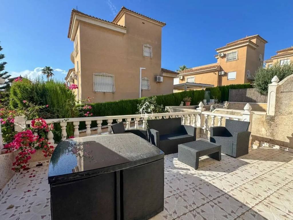 Casa de 84 m² en San Miguel de Salinas