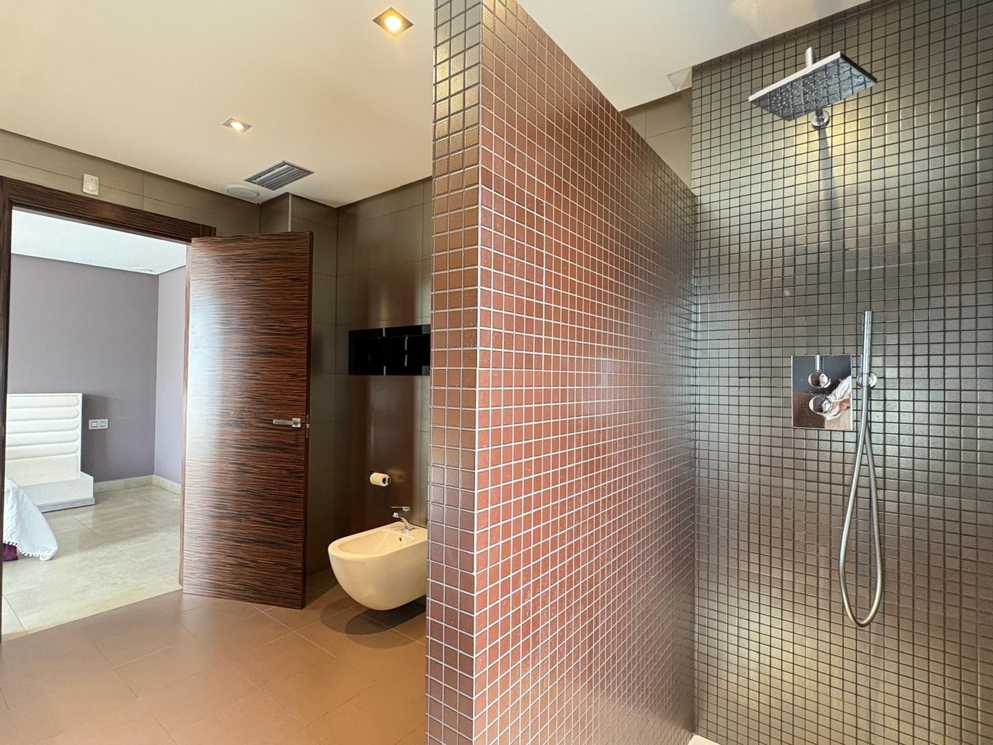 Casa de 318 m² en Elda