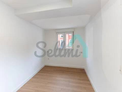 Piso de 65 m² en Mieres