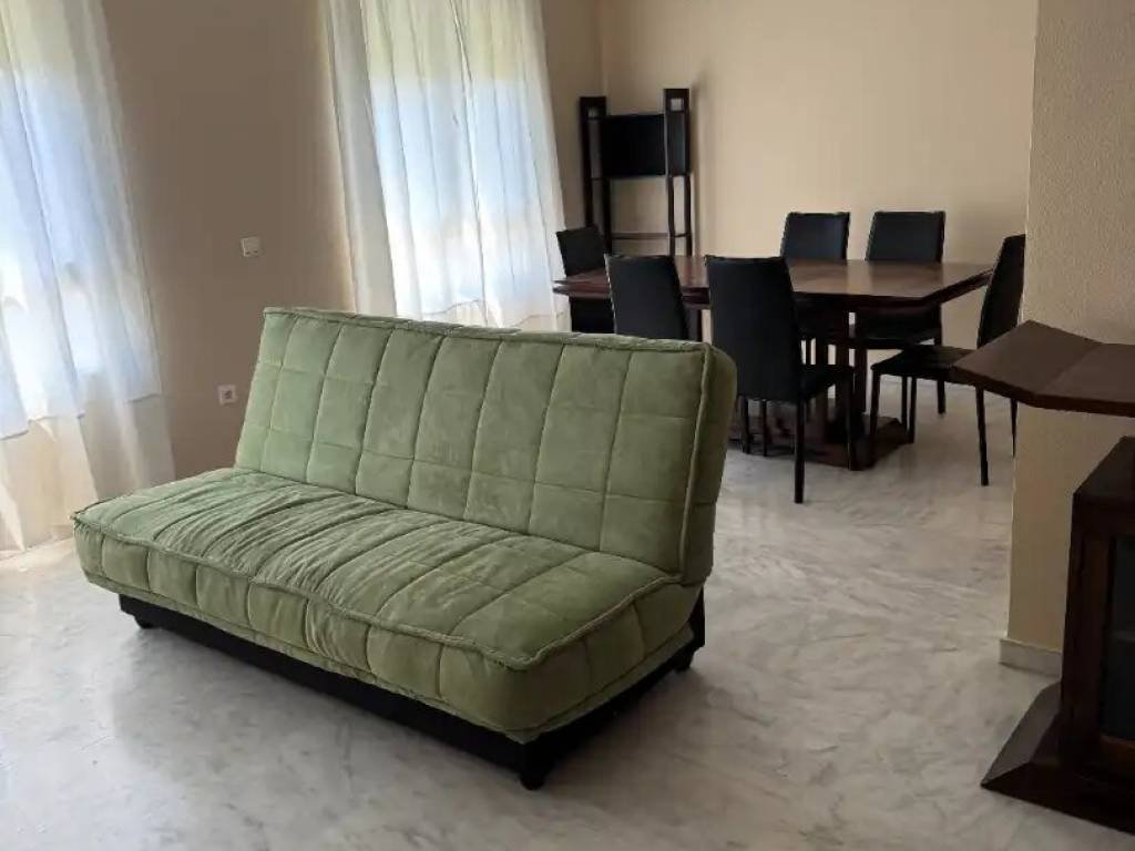 Piso de 140 m² en Sevilla