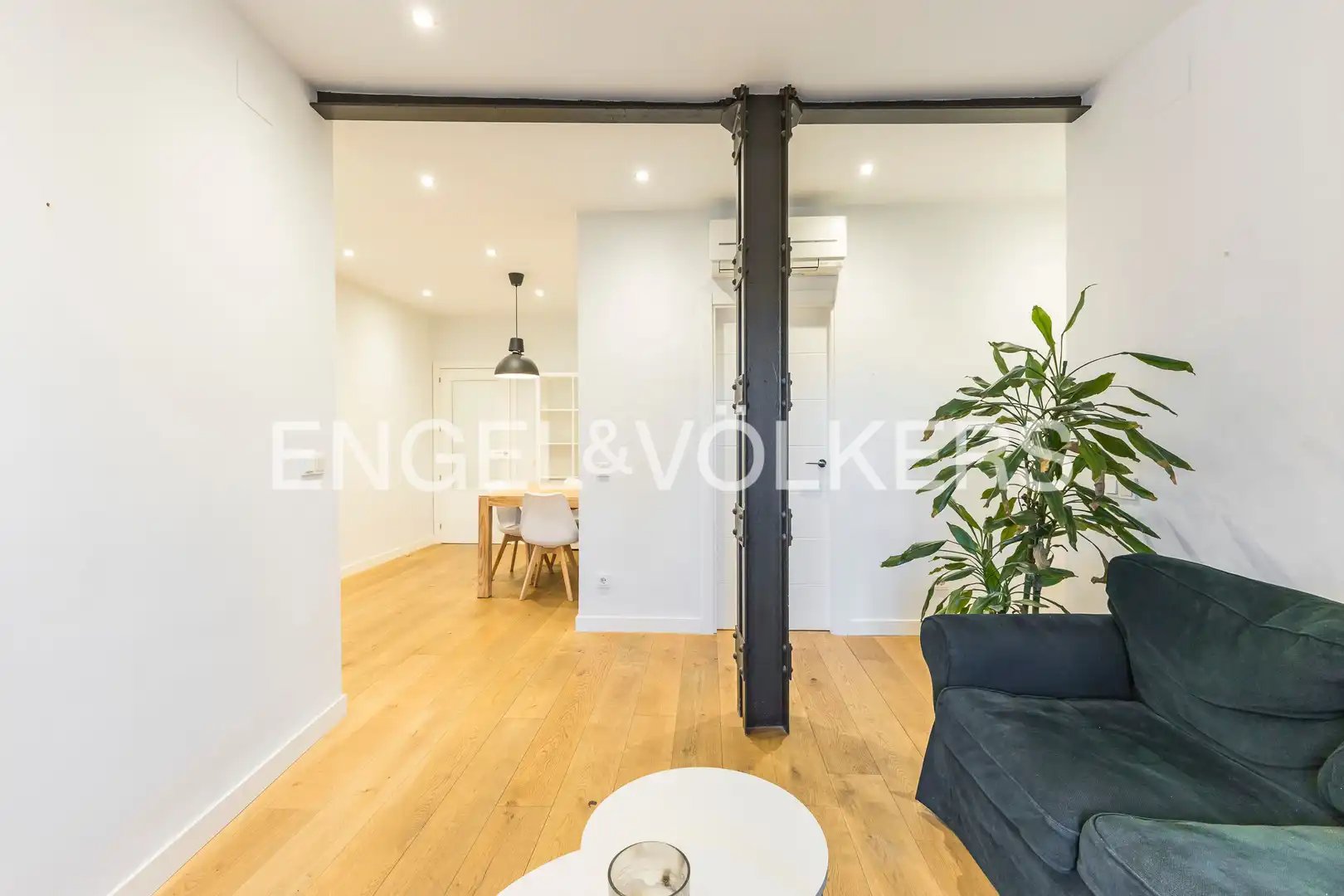 Wohnung 113 m² in Madrid
