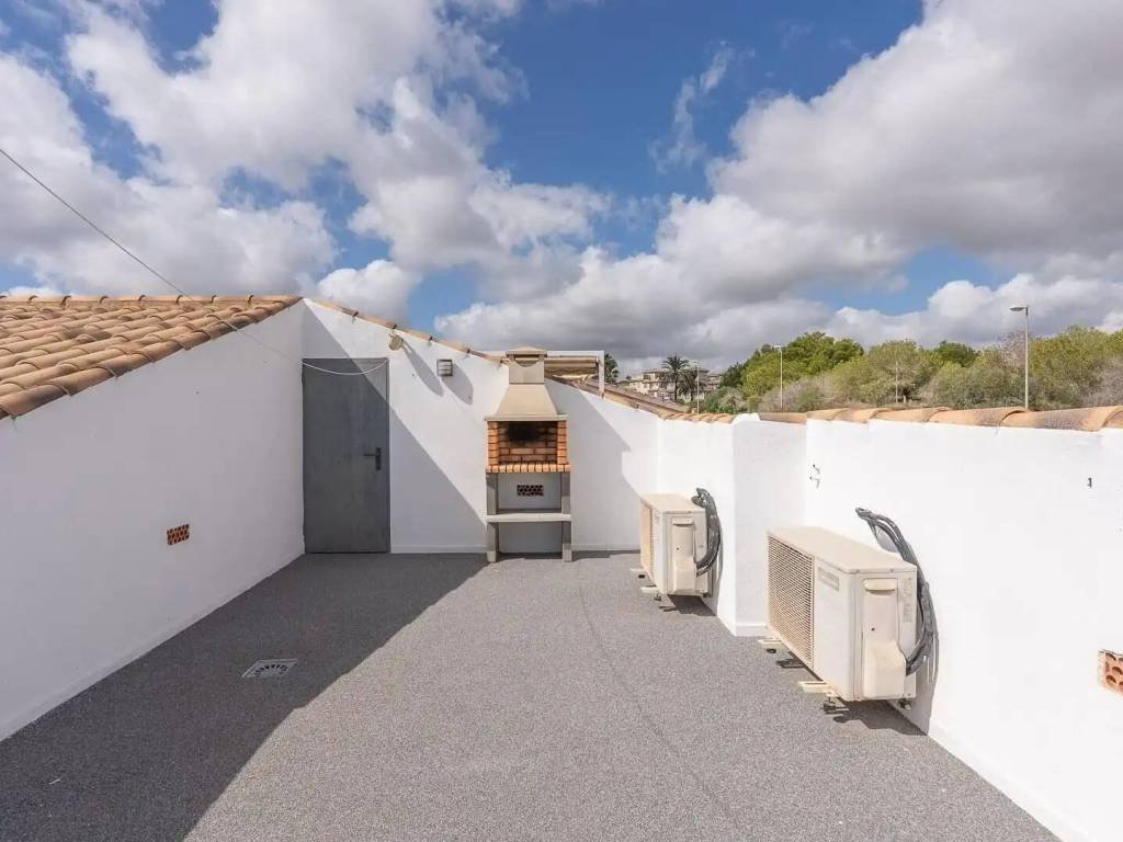 Casa de 61 m² a Oriola