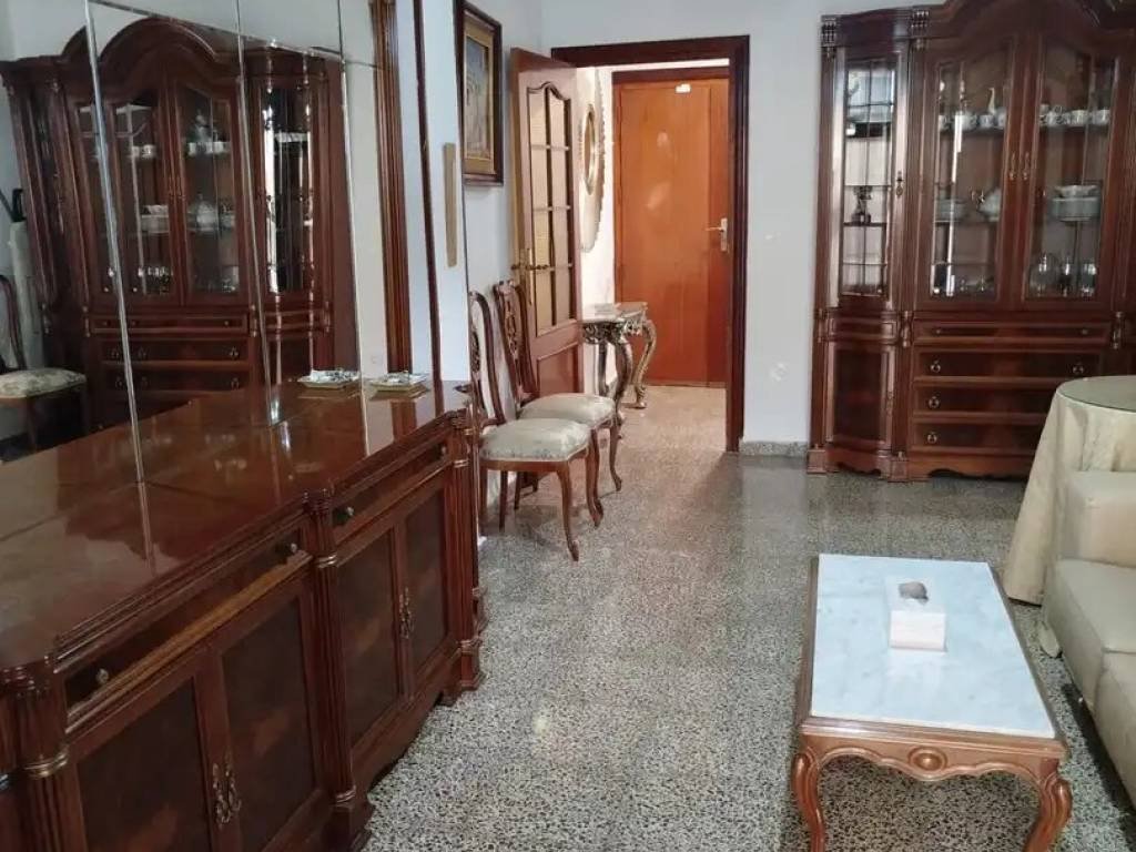 Piso de 105 m² en Granada