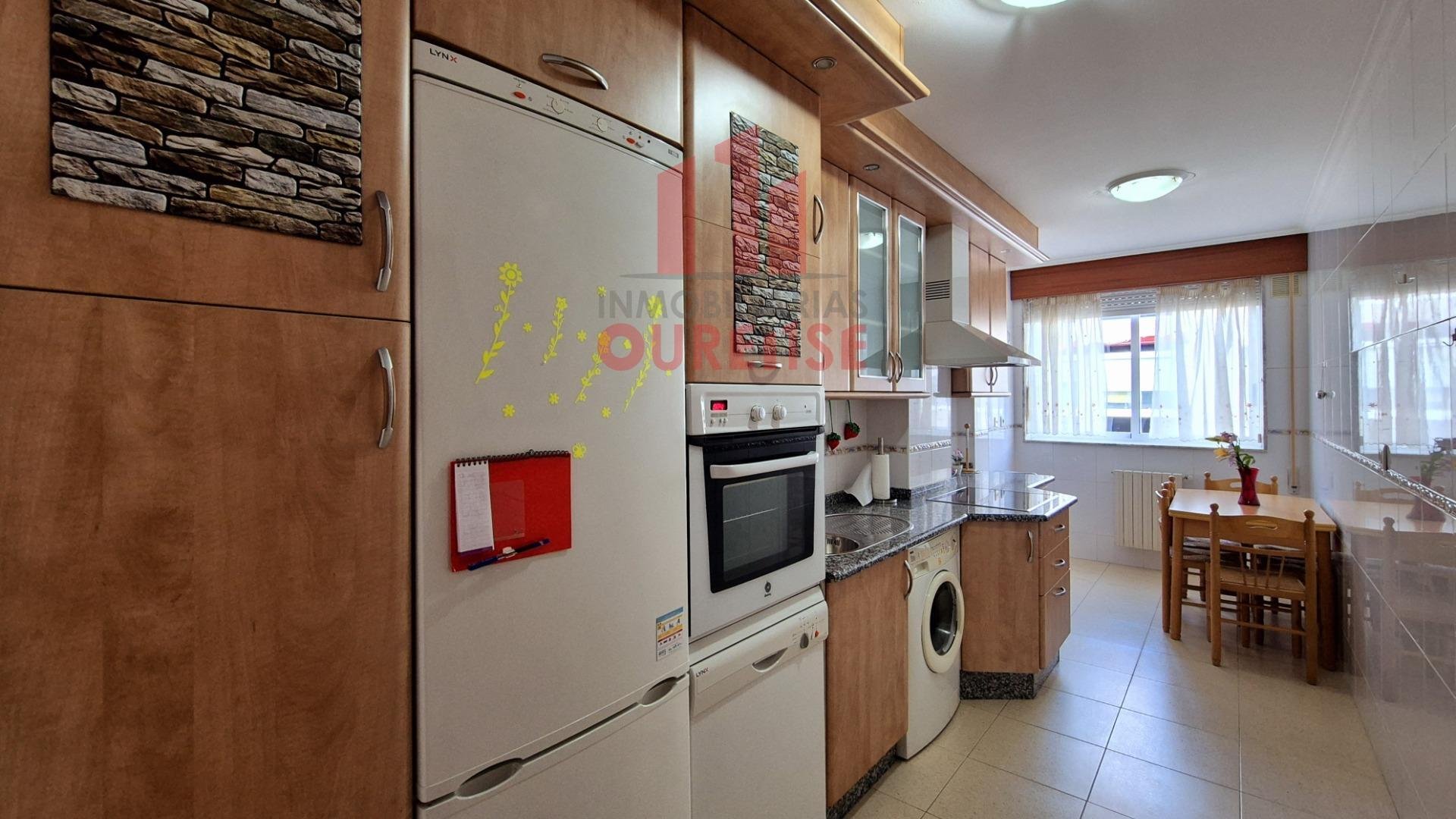 Piso de 93 m² en Ourense