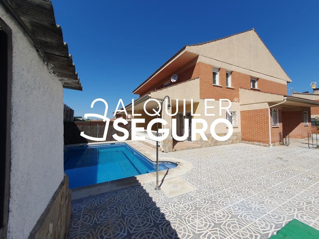Casa de 230 m² en Batres
