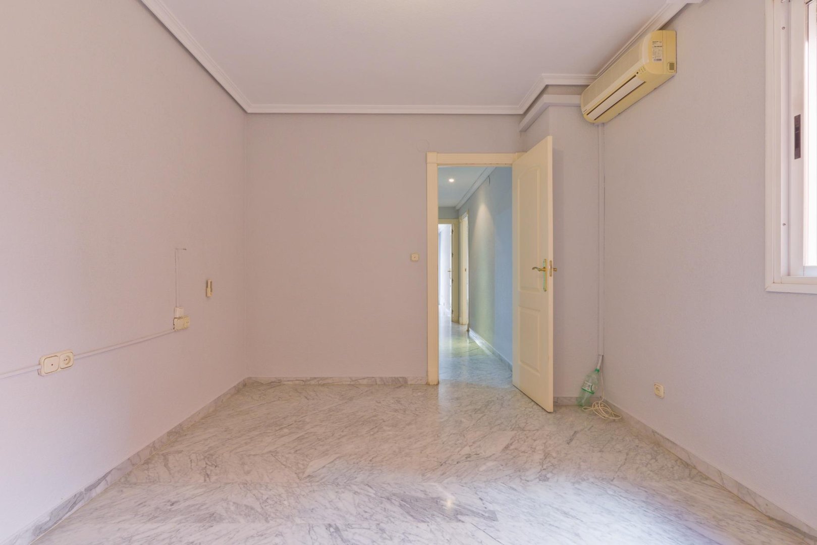 Piso de 80 m² en Granada