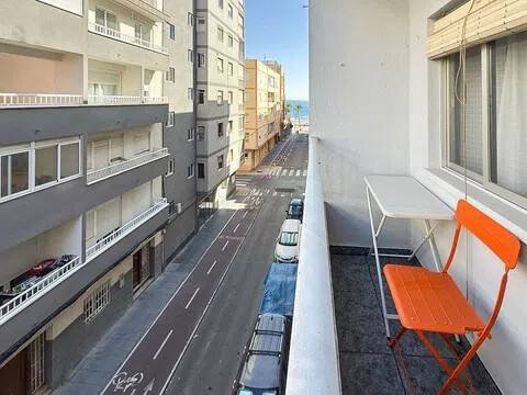 Piso de 77 m² en Almería