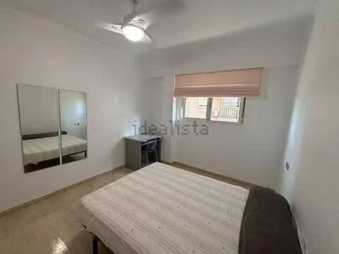 Piso de 100 m² en Almería