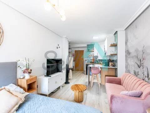 Pis de 37 m² a Oviedo
