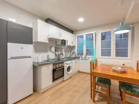 Piso de 75 m² en Oviedo