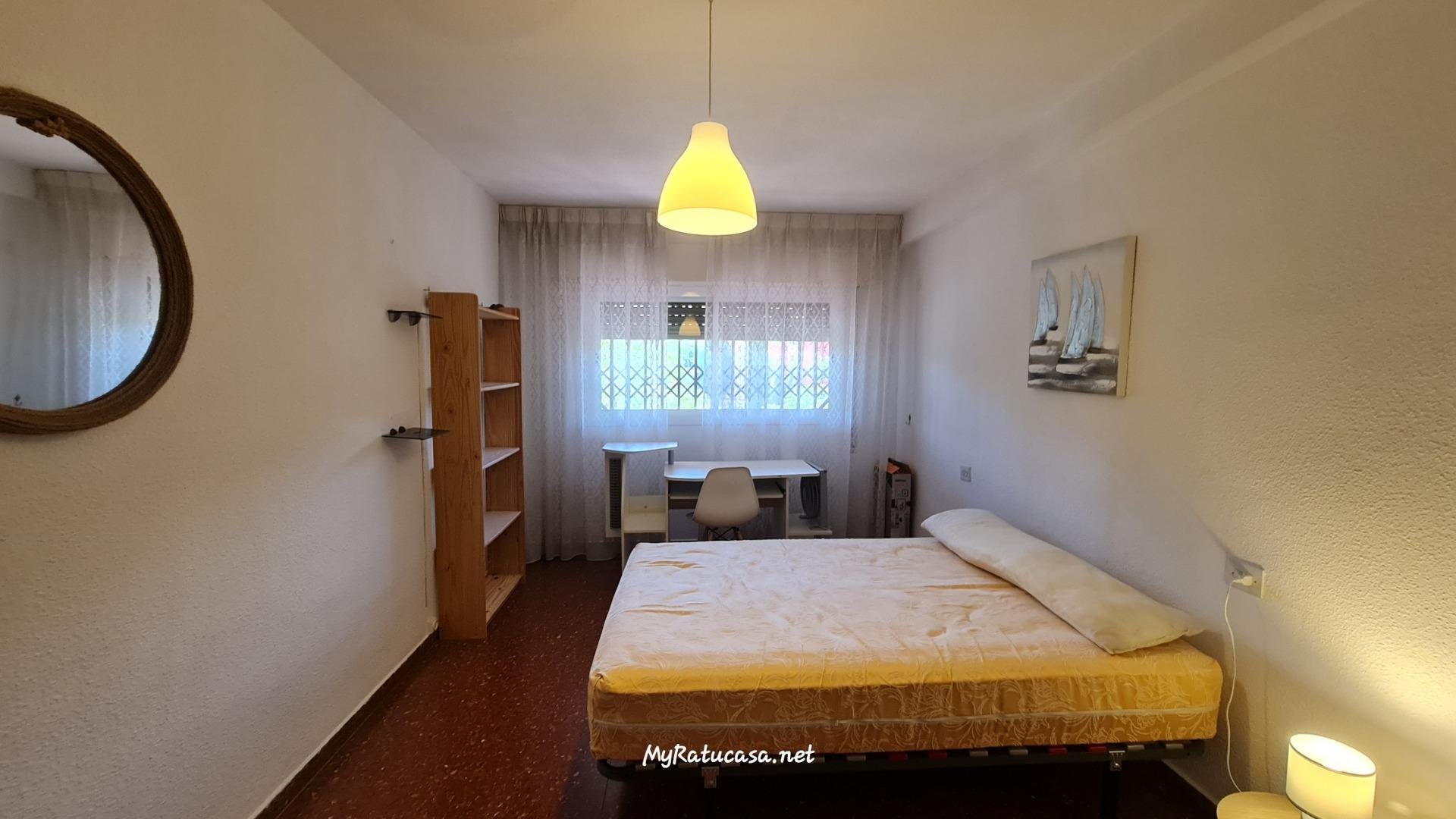 Habitación 109 m², Granada