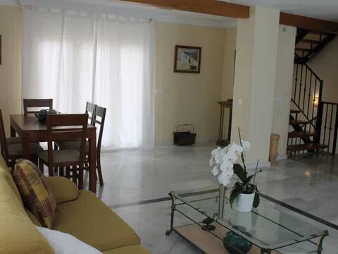 Pis de 350 m² a Rincón de la Victoria
