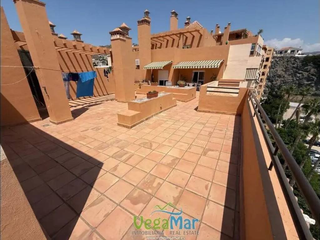 Wohnung 70 m² in Almuñécar