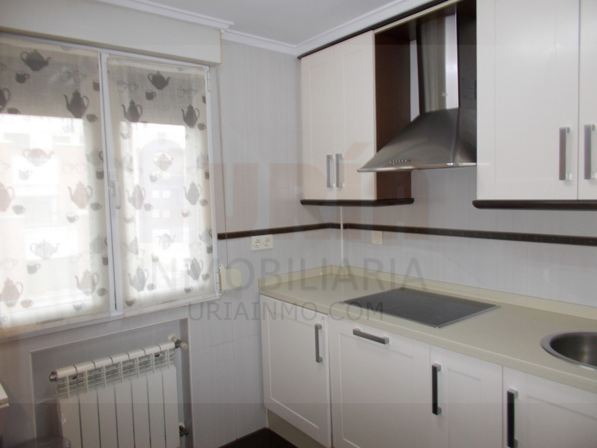 Piso de 83 m² en Oviedo